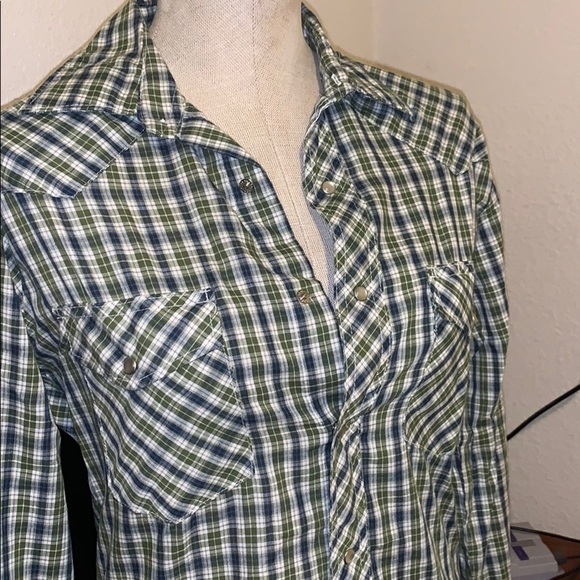 Wrangler - Picture 4 of 7